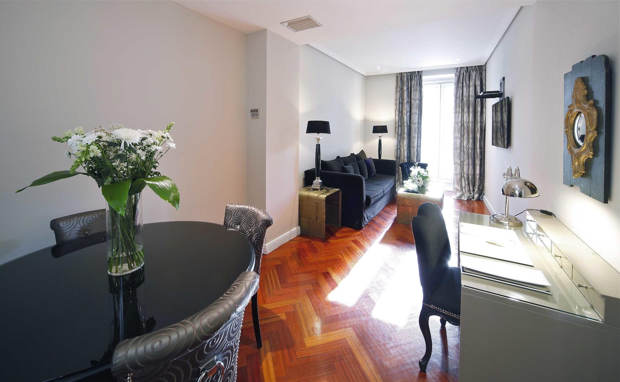 Boutike Cibeles Apartment Madrid Luaran gambar