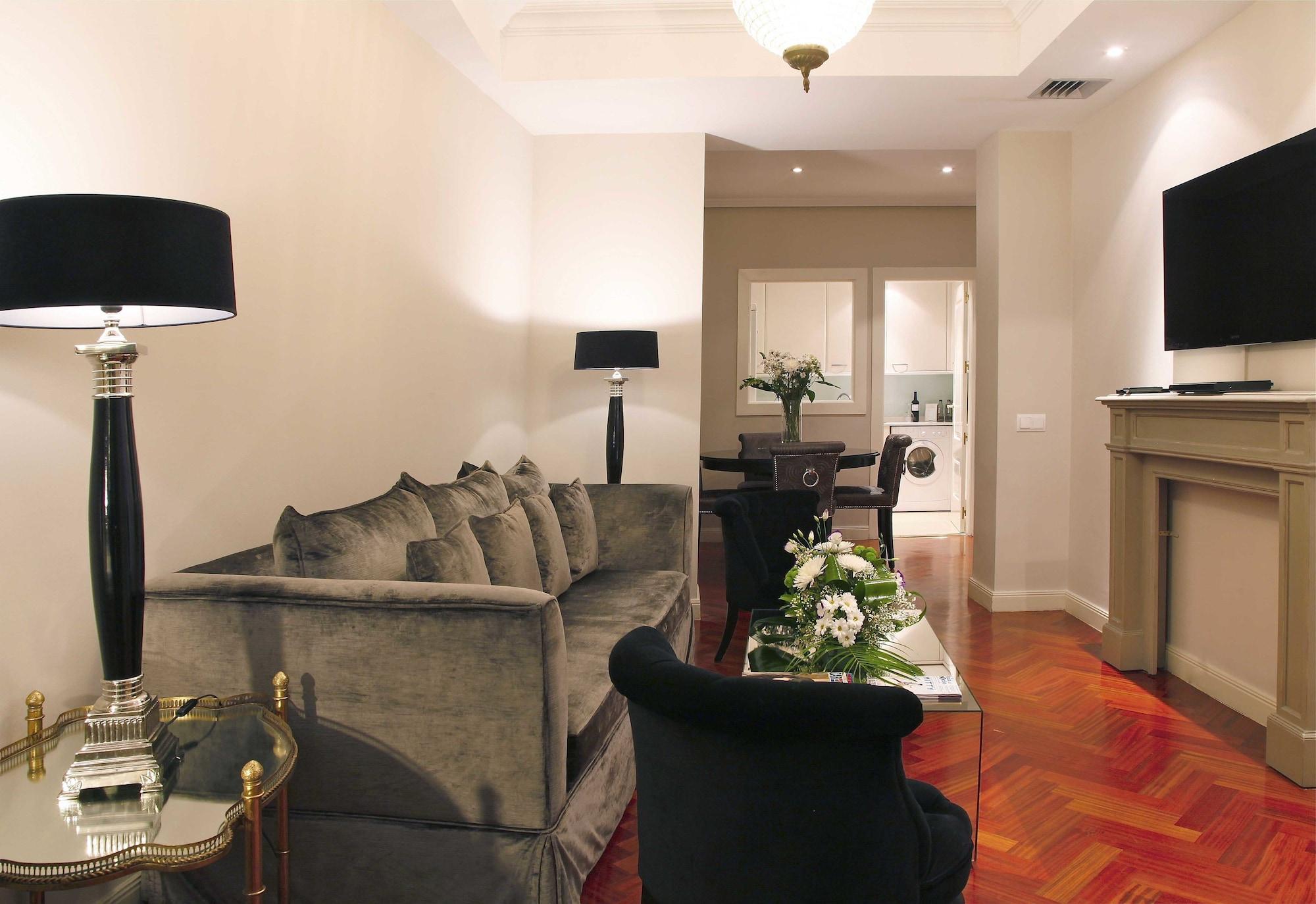 Boutike Cibeles Apartment Madrid Luaran gambar